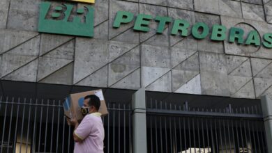 Foto de Greve nacional dos petroleiros tem novas adesões