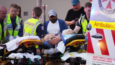 Foto de Ataque a tiros deixa 16 mortos em Bondi Beach, em Sydney, em celebração judaica