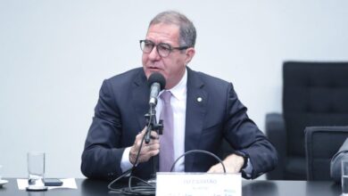 Foto de Comissão aprova projeto que exige análise de impacto de novas leis no setor privado – Notícias