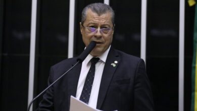 Foto de Comissão aprova inclusão da podologia na lista de serviços sujeitos ao ISS – Notícias