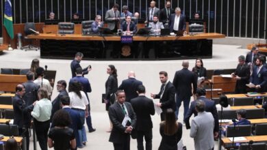 Foto de Câmara aprova mudanças em projeto que desbloqueia recursos do Fundo Social para saúde e educação – Notícias