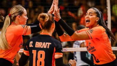 Foto de Osasco garante lugar no pódio do Mundial de Clubes feminino de vôlei