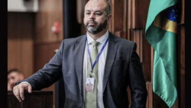 Foto de Assessor de Rodrigo Bacellar é exonerado de cargo na Alerj